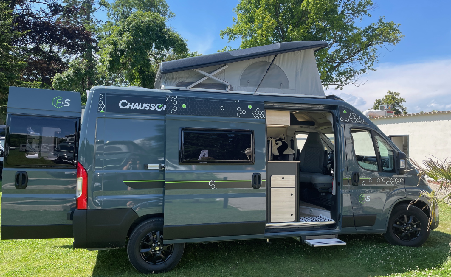 Chausson F&S Pop-up, 5 sove- og sengepladser